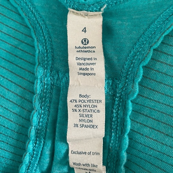 Lululemon 105 F Singlet Tank in Teal Blue - Picture 9 of 9